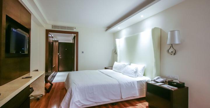 ซาเวรา Hotel เชนไน ภายนอก รูปภาพ